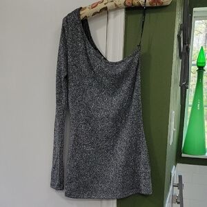 Forever 21 Shimmery One-Shoulder Top in Silver Black